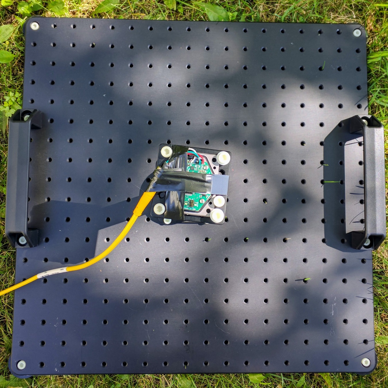 Top-down view of sensor plate at 0 degrees rotation