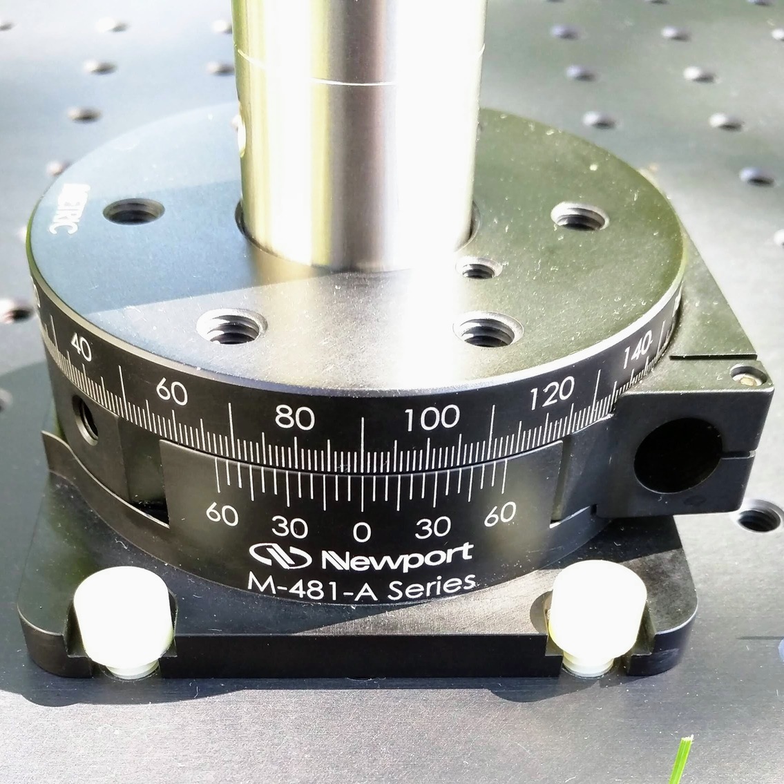 Rotation stage set to 90 degrees